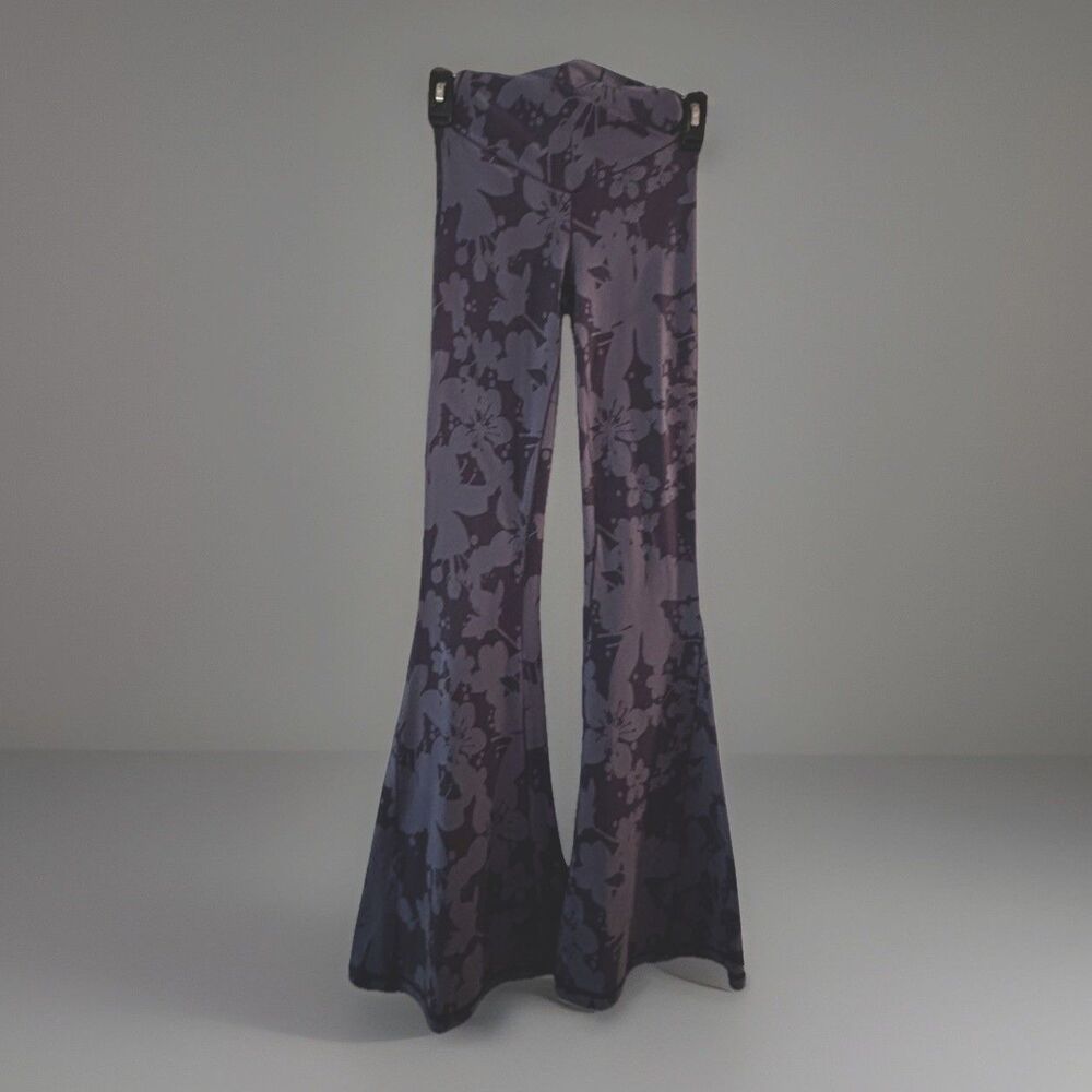 OFFLINE by Aerie Blue flowers Flare Knit Pants Nylon Elastane Women's Flat Front